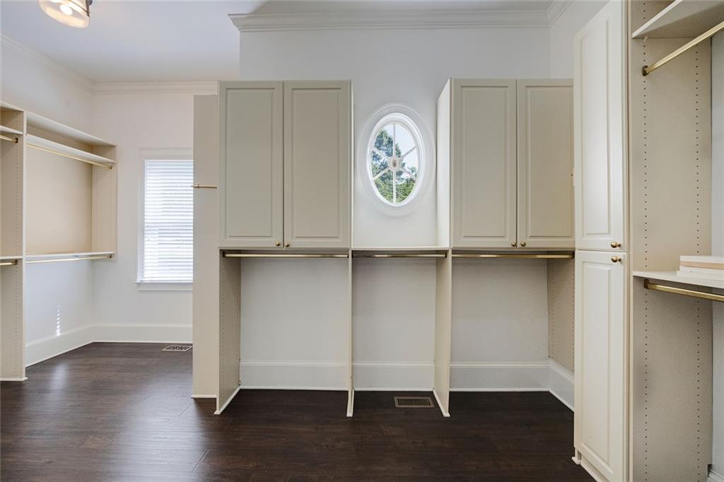 2614 Thurleston Lane Property Photo 25