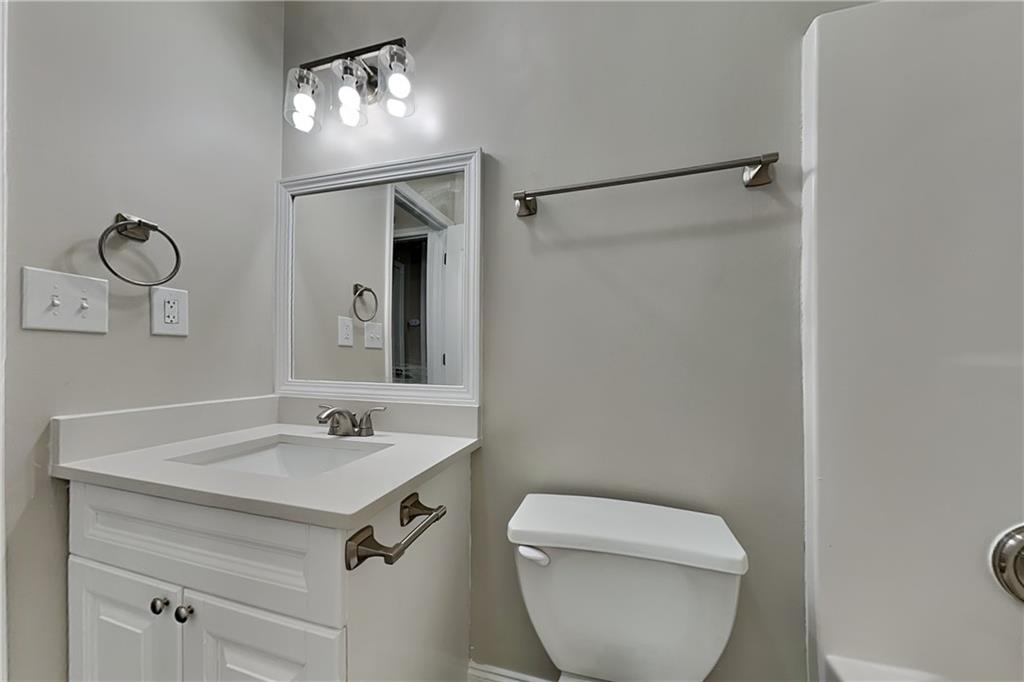 755 Willowwind Drive Property Photo 8