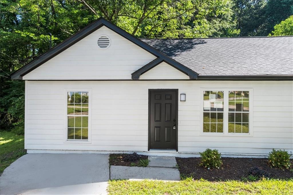 245 Antebellum Circle Property Photo 1