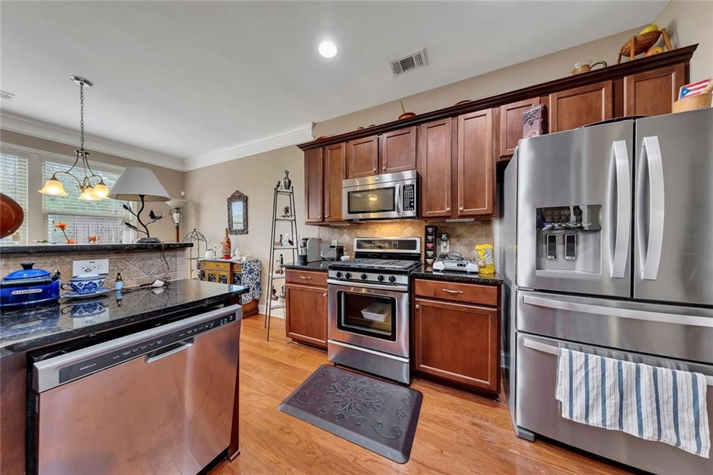 5614 Cobblestone Creek Avenue Unit 8 Property Photo 14