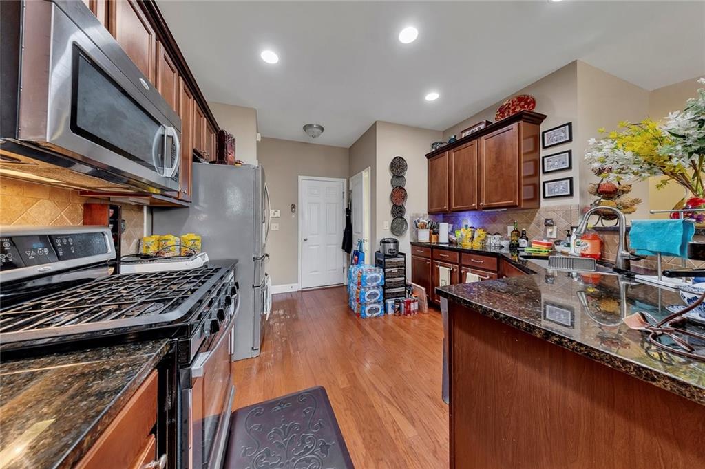 5614 Cobblestone Creek Avenue Unit 8 Property Photo 16