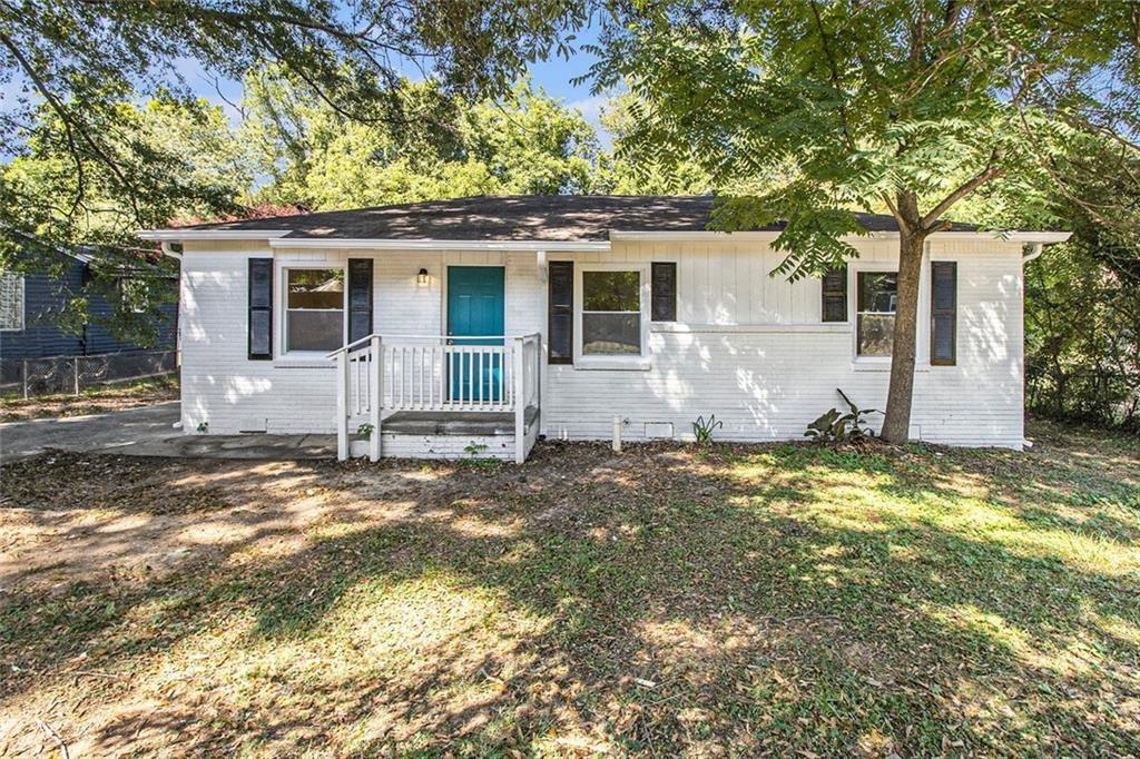 1317 Redford Drive Se Property Photo 1