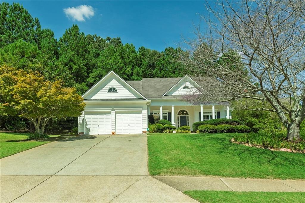457 Crestview Drive Property Photo 1