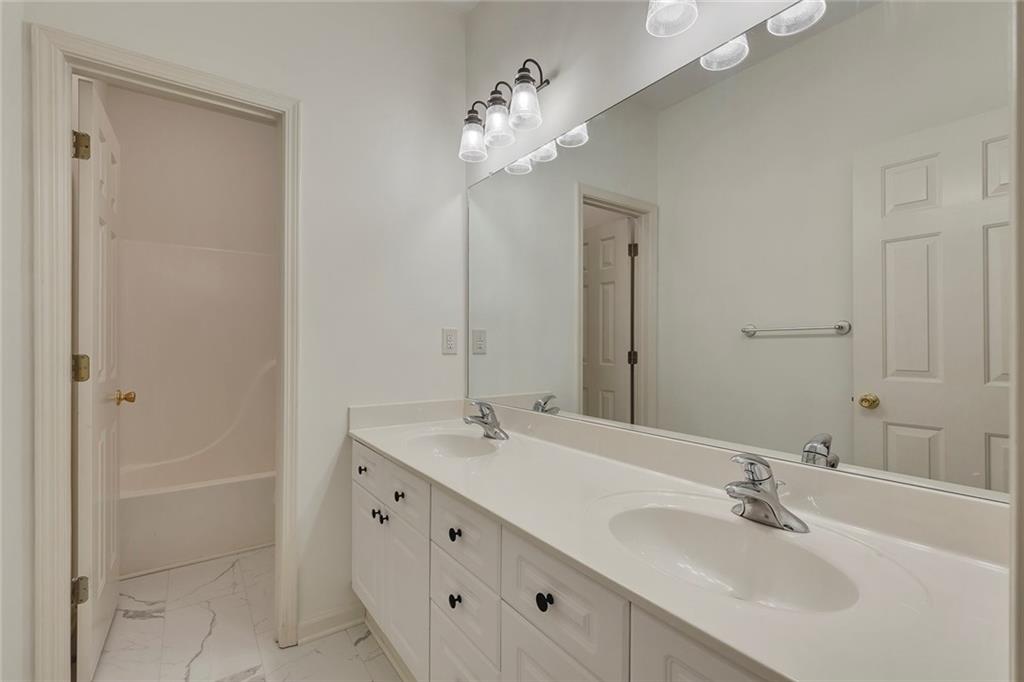 457 Crestview Drive Property Photo 21