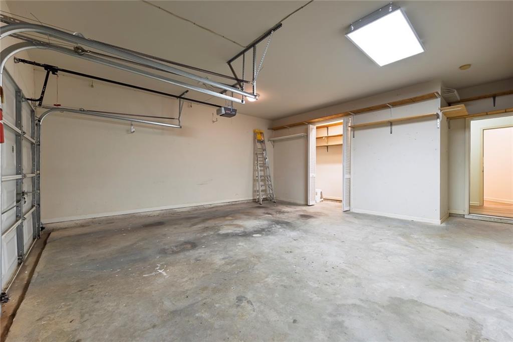 457 Crestview Drive Property Photo 26