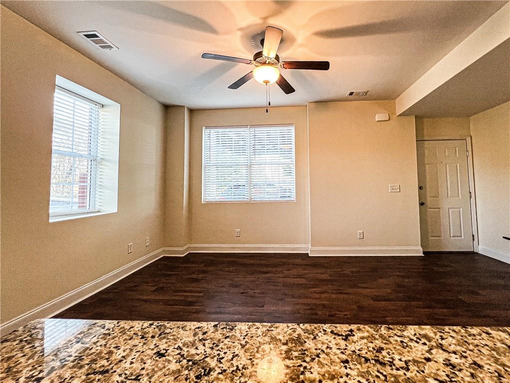 2475 Terrace View Nw Property Photo 8