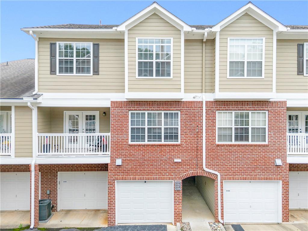 5106 Woodland Lane Property Photo 1