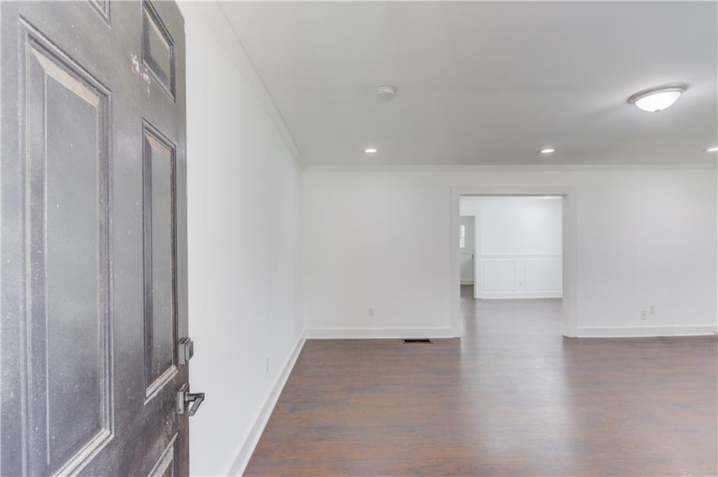 170 Shields Street Property Photo 4