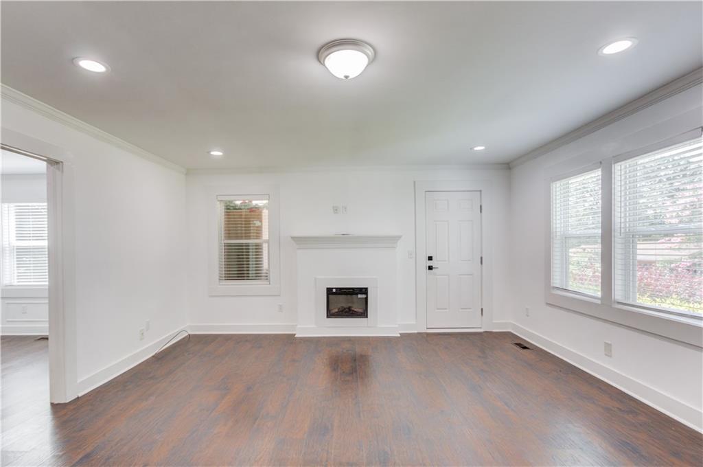 170 Shields Street Property Photo 6