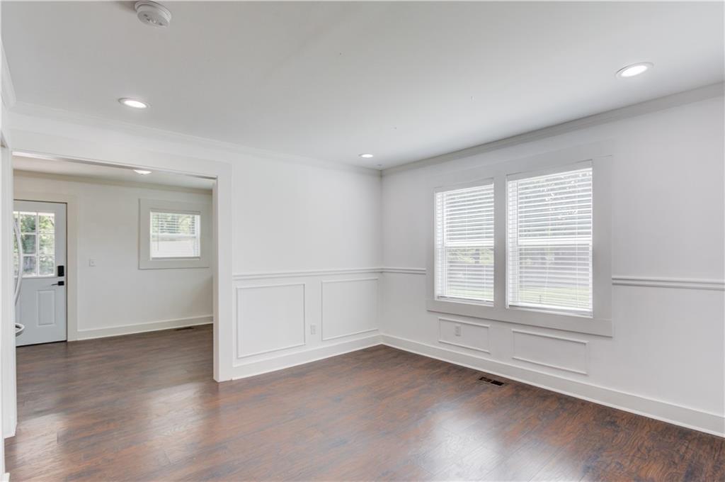 170 Shields Street Property Photo 10