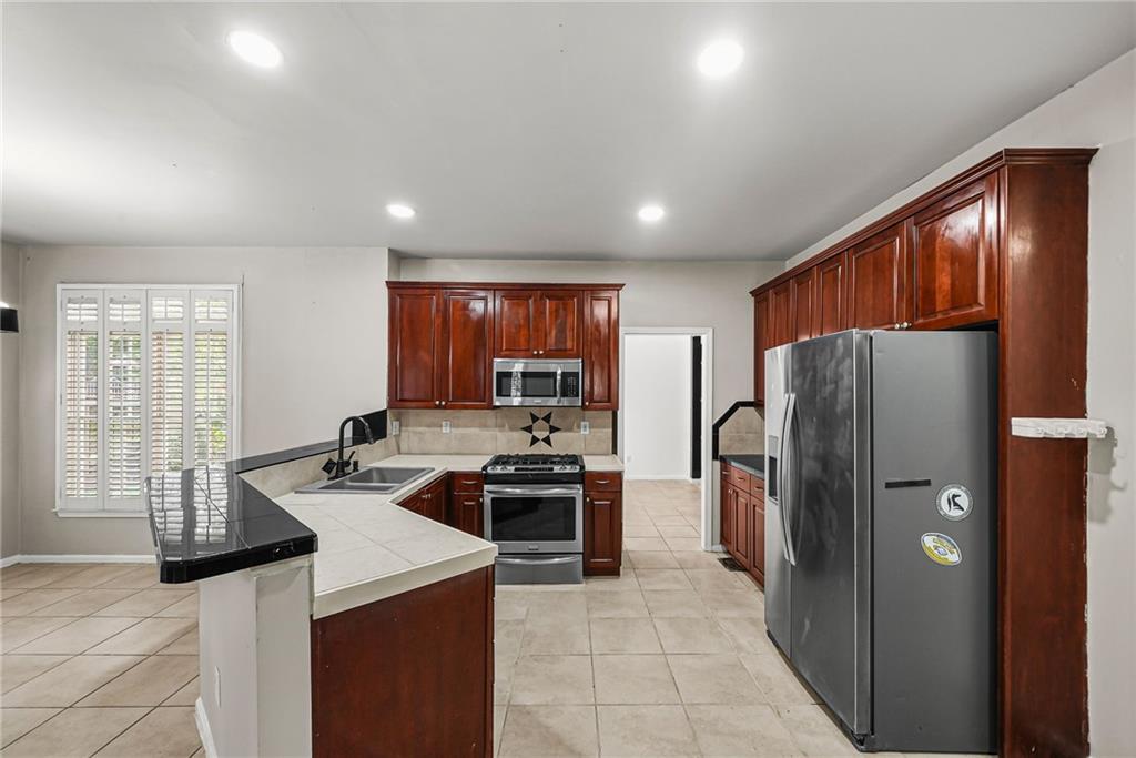 1014 Deer Hollow Drive Property Photo 10