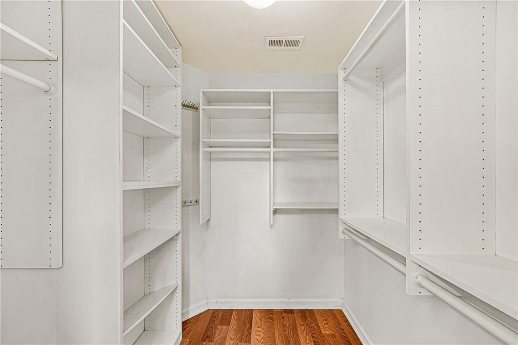 1014 Deer Hollow Drive Property Photo 25