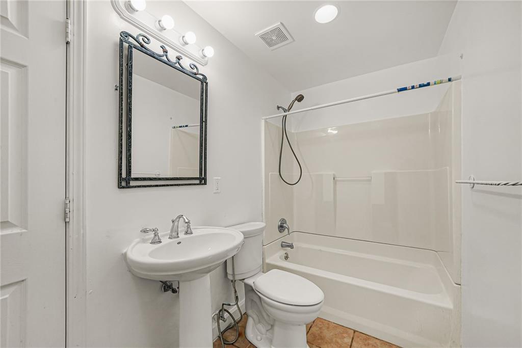 1014 Deer Hollow Drive Property Photo 30