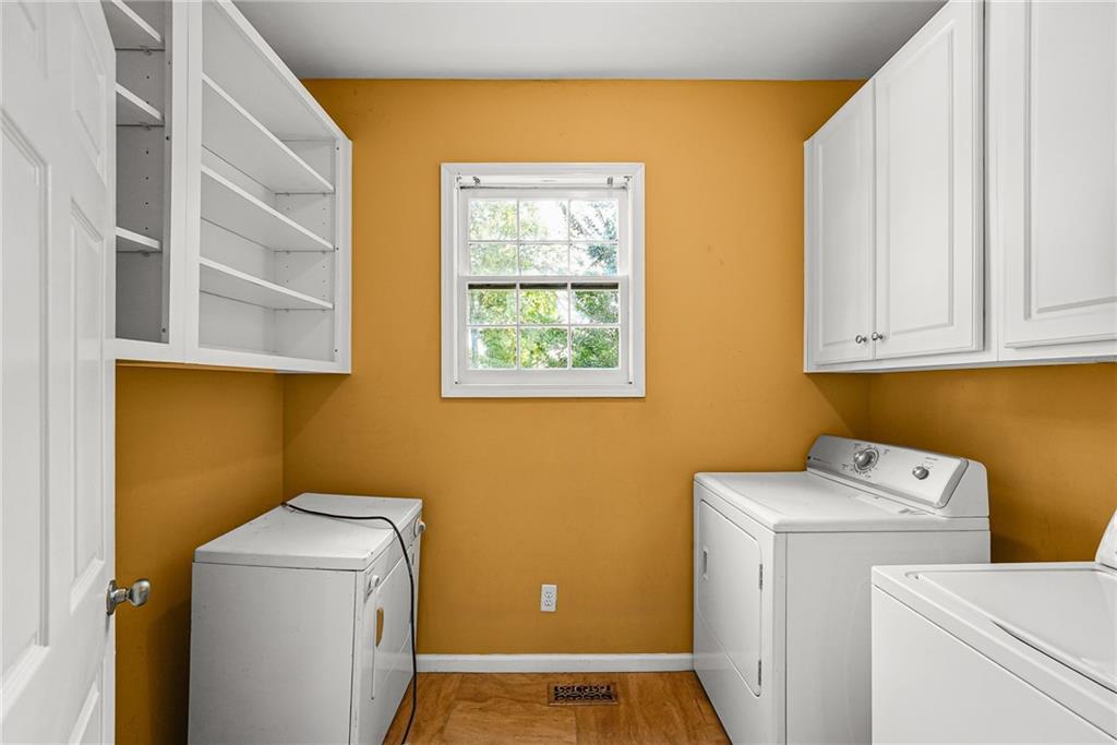 1014 Deer Hollow Drive Property Photo 39