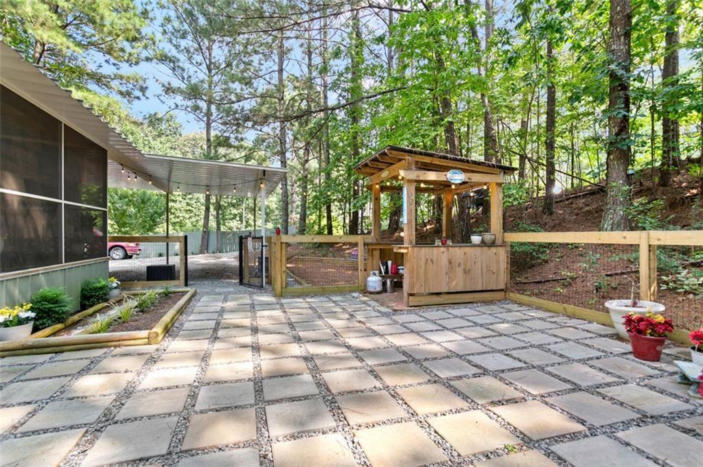 5002 Bee Tree Road Se Property Photo 4