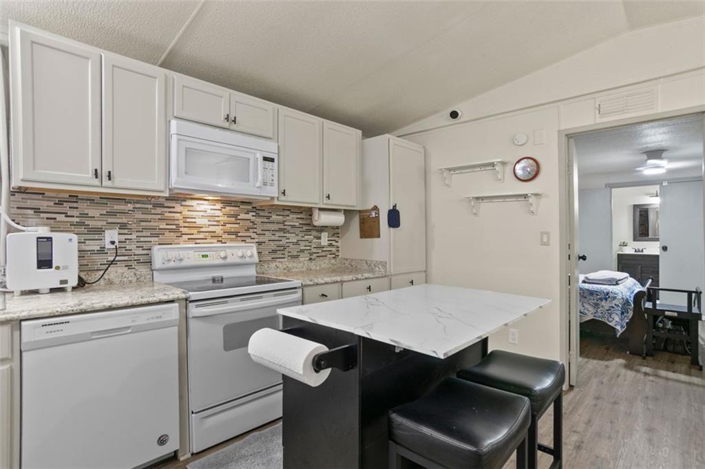 5002 Bee Tree Road Se Property Photo 20