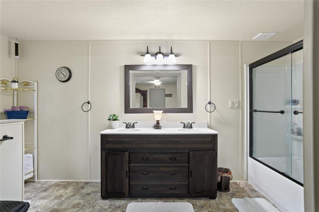 5002 Bee Tree Road Se Property Photo 30