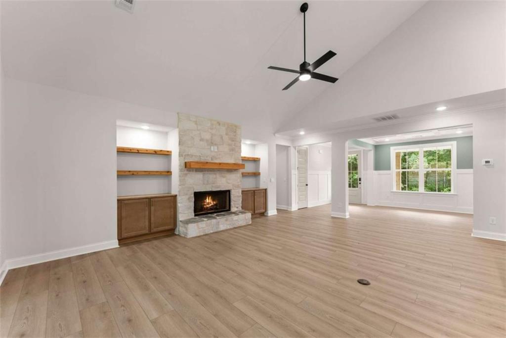 708 Plum Lane Property Photo 10