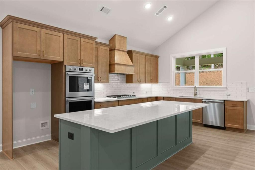 708 Plum Lane Property Photo 16