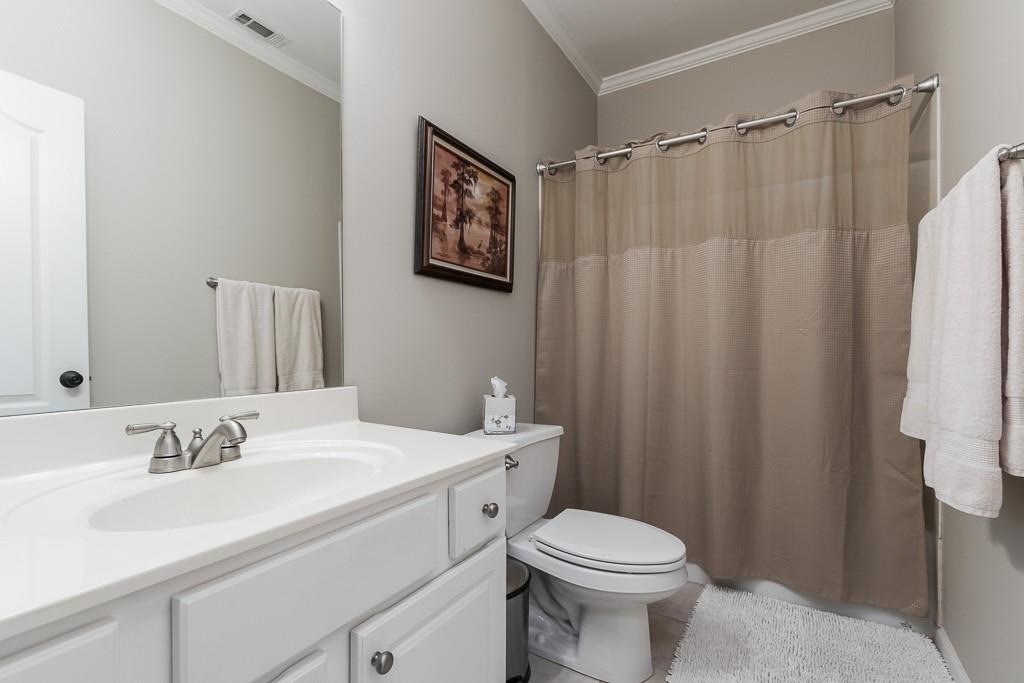 2537 Oglethorpe Circle Ne Property Photo 24