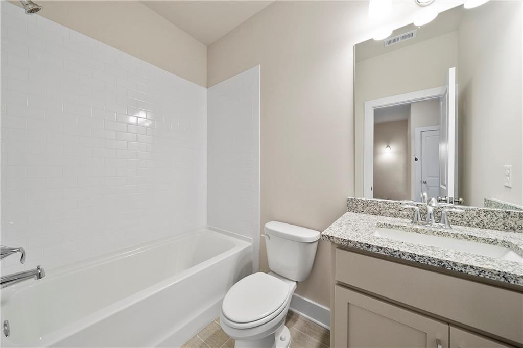 3761 Oxford Circle Property Photo 13