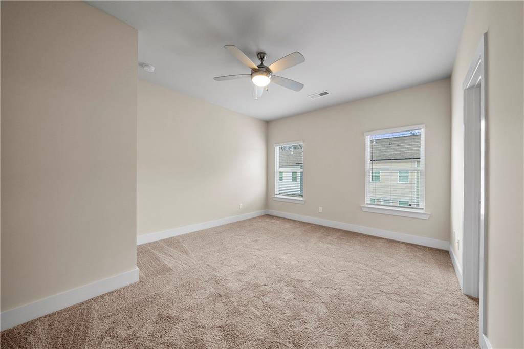 3761 Oxford Circle Property Photo 16