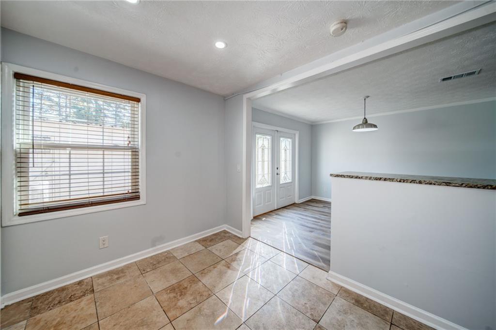 280 Winding River Road Unit B Property Photo 13