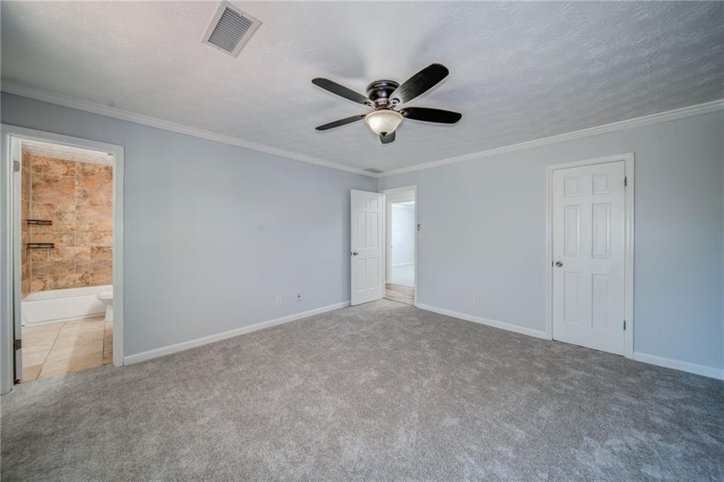 280 Winding River Road Unit B Property Photo 22