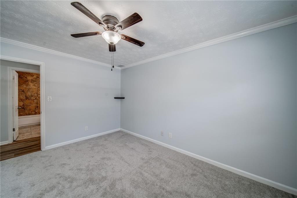 280 Winding River Road Unit B Property Photo 27