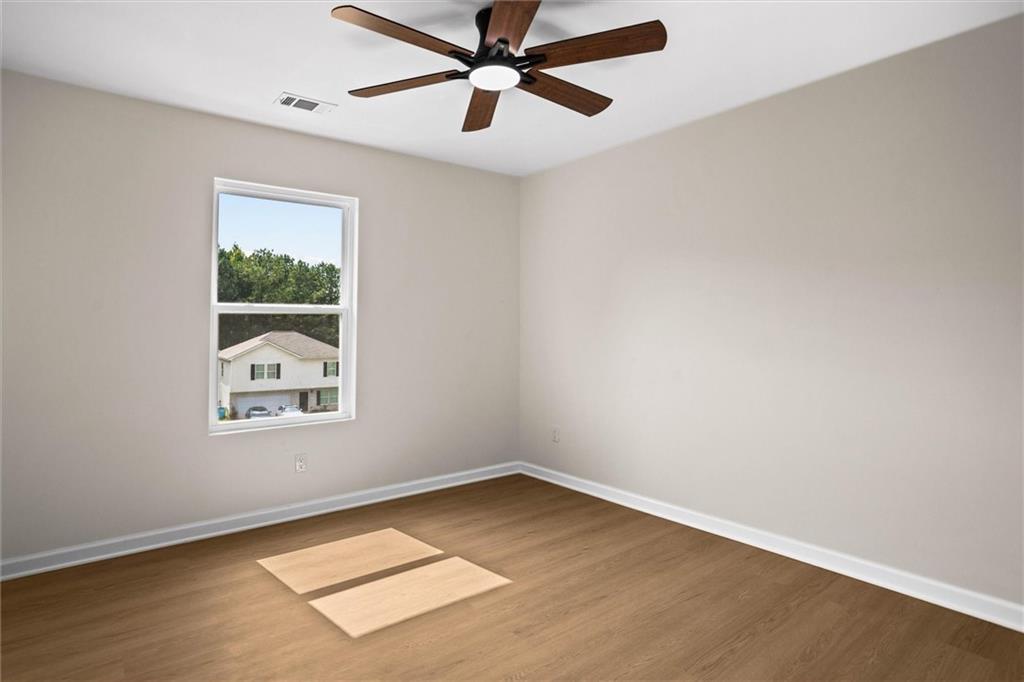 305 Hunters Trace Property Photo 36