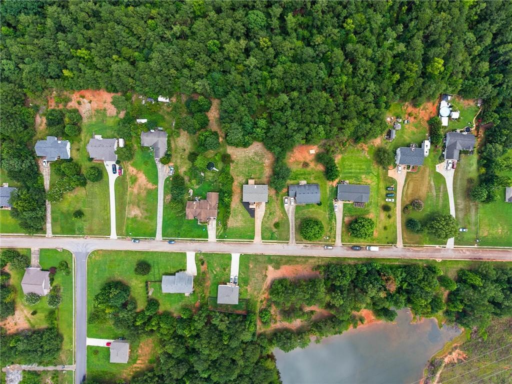 305 Hunters Trace Property Photo 42