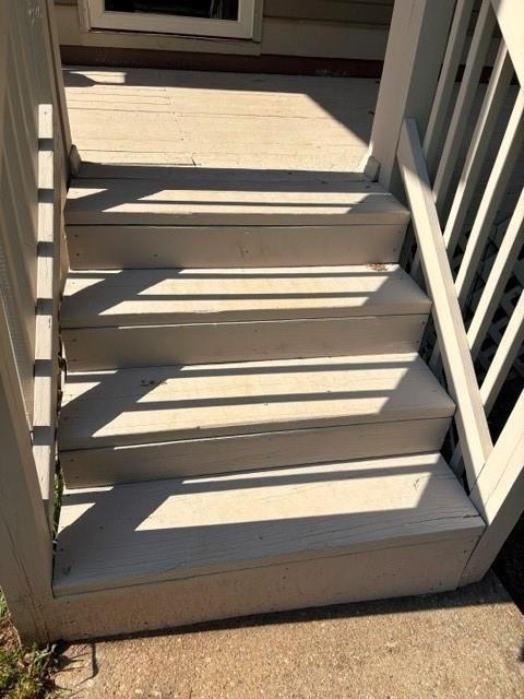 696 Reed Street Property Photo 3