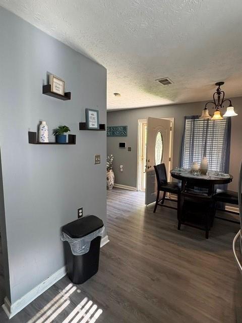 696 Reed Street Property Photo 9