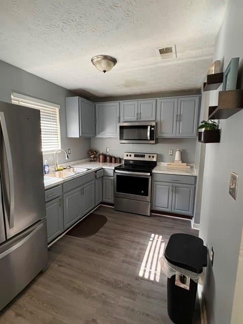 696 Reed Street Property Photo 33