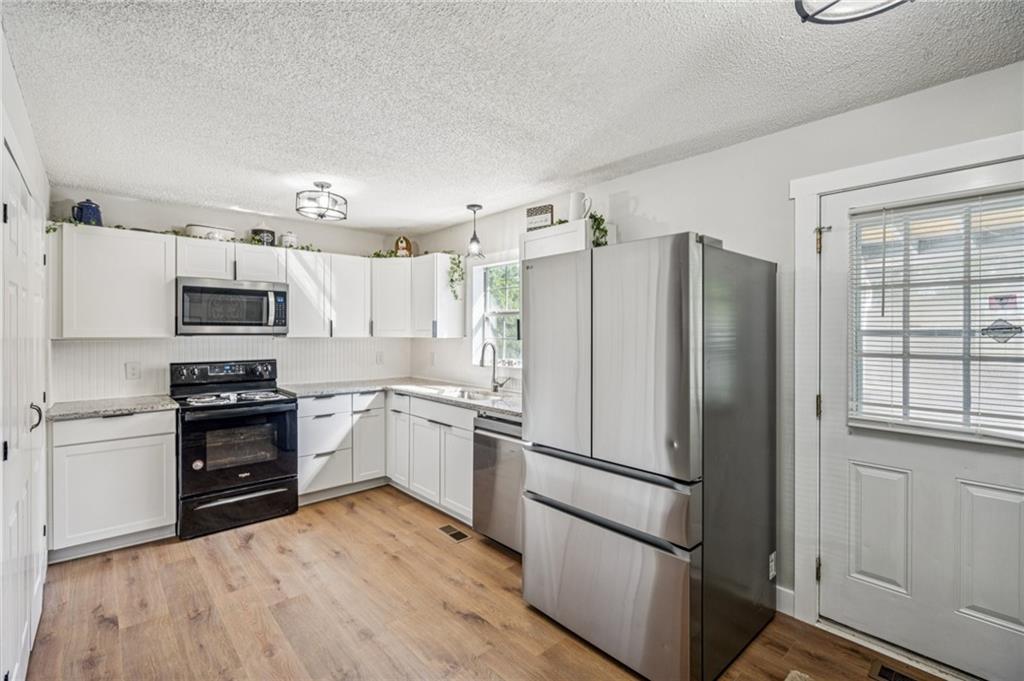 304 Myrtle Street Property Photo 11