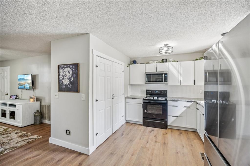304 Myrtle Street Property Photo 12