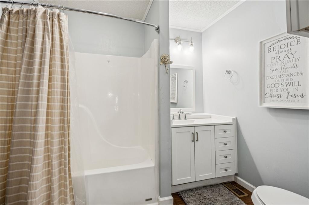 304 Myrtle Street Property Photo 20