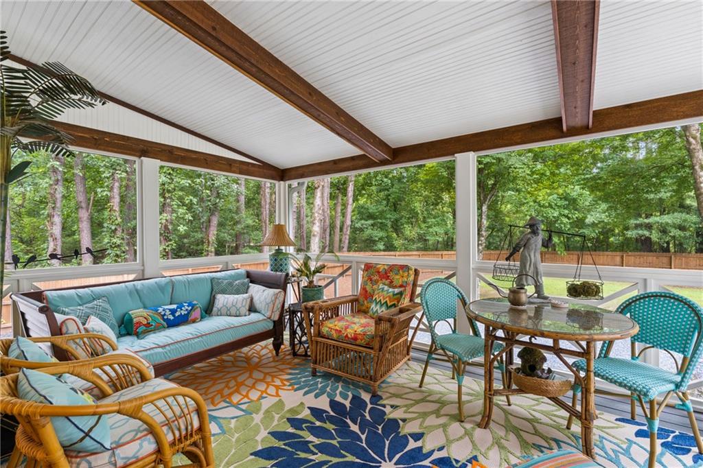 6655 Manchester Place Property Photo 3