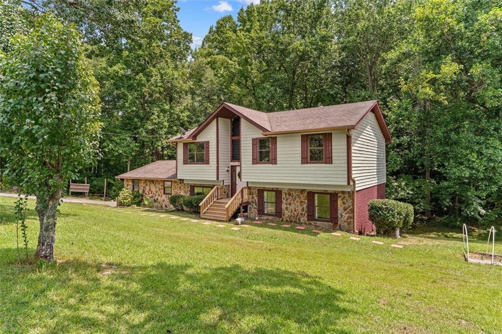 3214 Headrick Circle Se Property Photo 4