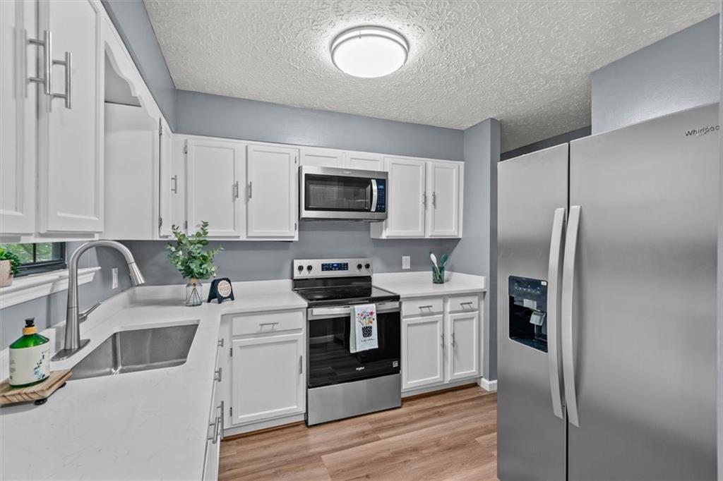 3214 Headrick Circle Se Property Photo 13