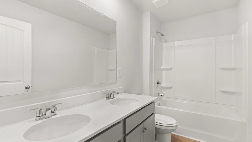214 Hampton Terrace Property Photo 32