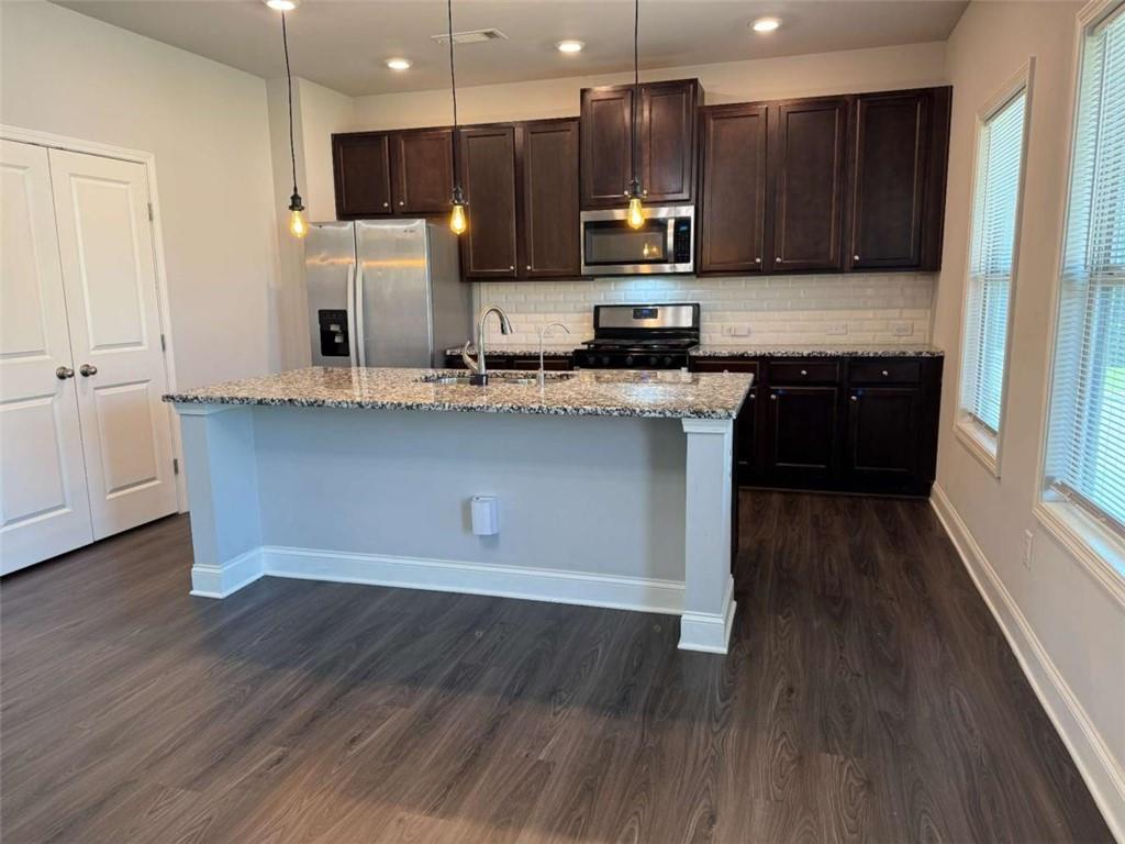 4472 Beechnut View Property Photo 8