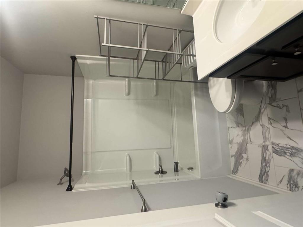 4472 Beechnut View Property Photo 29