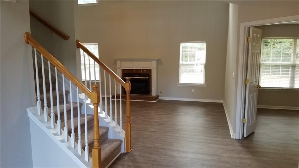 3652 Roxfield Drive Property Photo 2