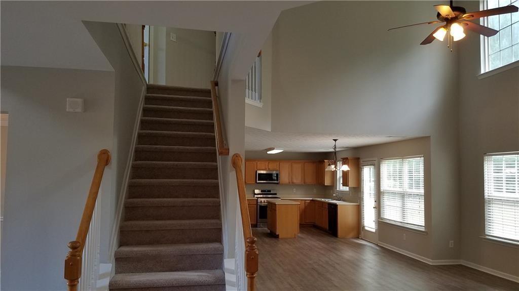 3652 Roxfield Drive Property Photo 6