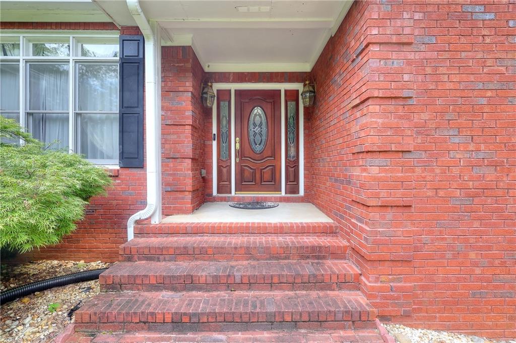 7813695 Property Photo 3