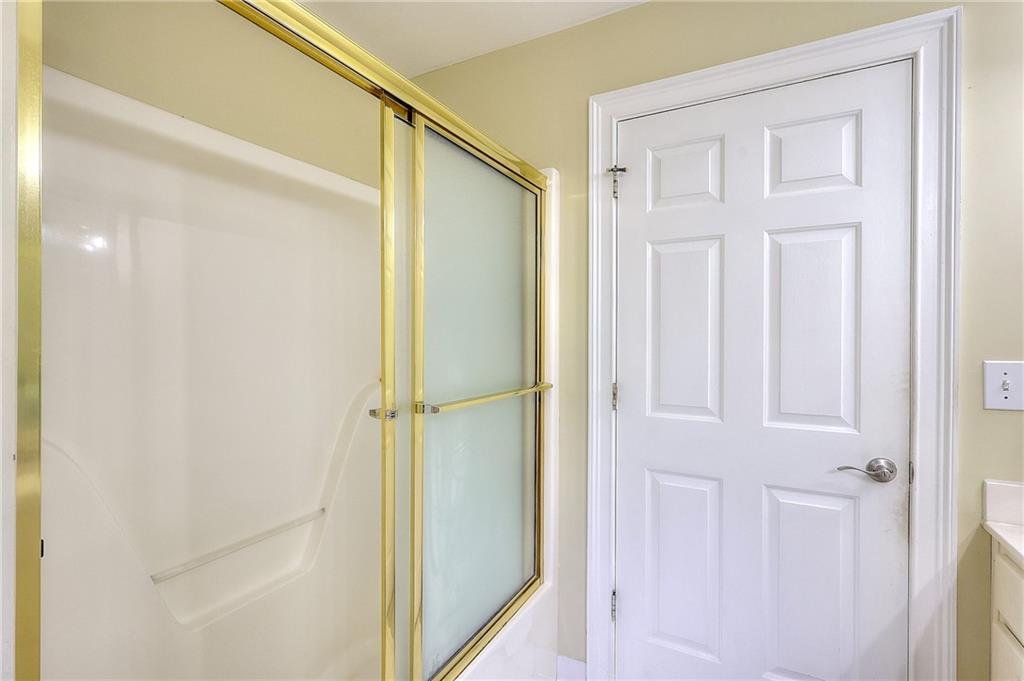 7813695 Property Photo 30