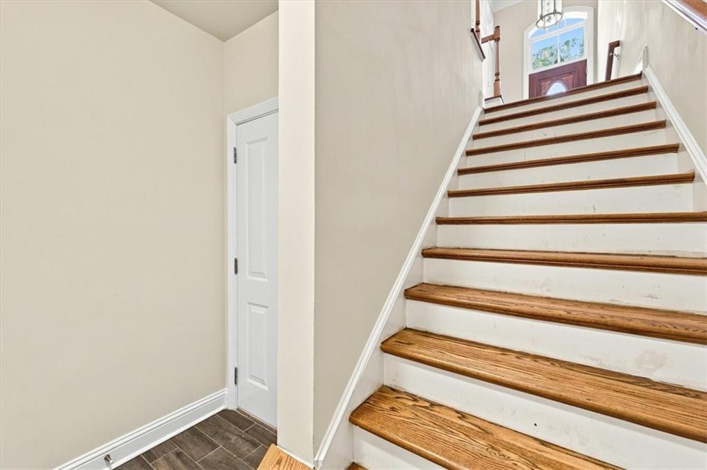 1017 Emory Parc Place Property Photo 22