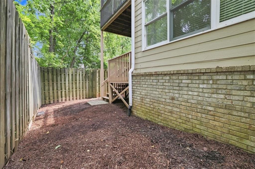 1017 Emory Parc Place Property Photo 44