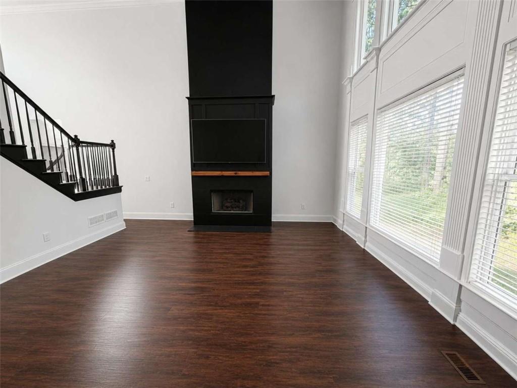 768 Laurel West Lane Property Photo 3